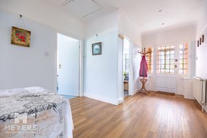 Photo 5- click for photo gallery